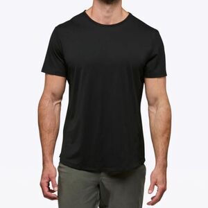 CUTS - AO Curve-Hem Tee in Black